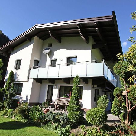 Cozy Apartment In Aschau Im Zillertal Near Ski Lift Ngoại thất bức ảnh