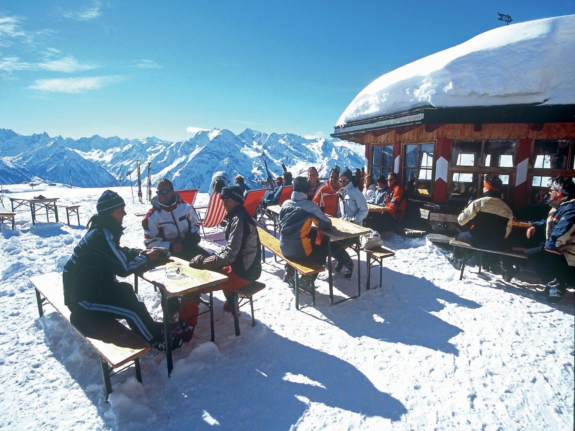 Cozy Apartment In Aschau Im Zillertal Near Ski Lift Ngoại thất bức ảnh
