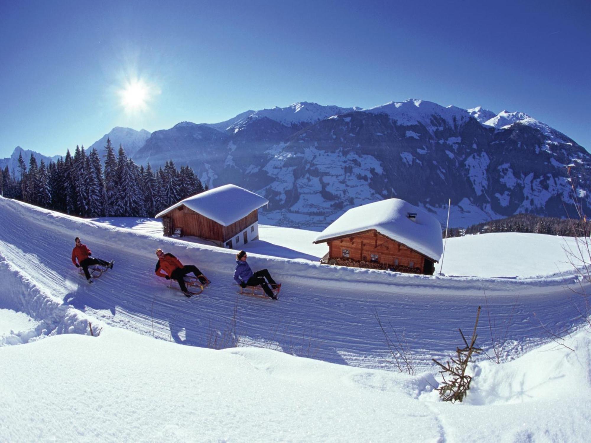 Cozy Apartment In Aschau Im Zillertal Near Ski Lift Ngoại thất bức ảnh